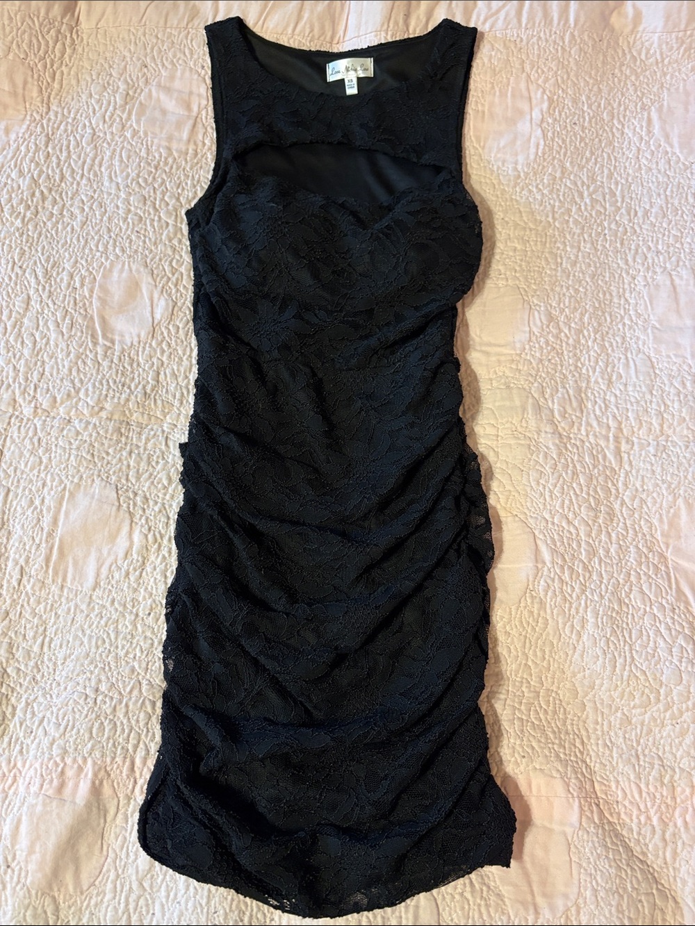 Black Lace Sheath Dress - Elegant Women's Cocktail Dress